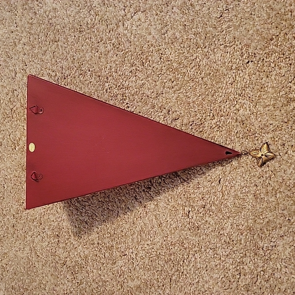 Southern Living at Home Metal Shelf - Picture 7 of 8